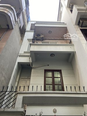 chính chủ bán nhà phân lô ngõ 15 bách khoa , phố tạ quang bửu dt 63m x 4 tầng giá 13,8 tỷ