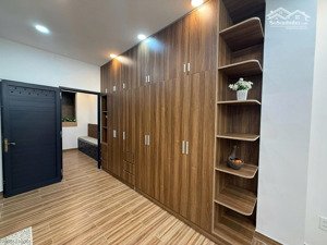 mặt tiền tạ quang bửu, chánh hưng. 4 lầu. giá 12.6 tỷ thương lượng