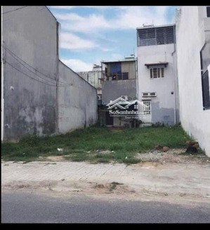 cần tiền trả ngân hàng nên bán 2 lô đất vị trí siêu đẹp tại khu vực bình dương