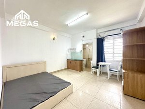 studio cửa sổ trời full nội thất nằm ngay luỹ bán bích - đh văn hiến