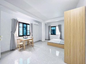 cho thuê căn hộ dịch vụ 40m2 ở xuân đỉnh - tây hồ - full nội thất - ban công - chỉ hơn 5 triệu