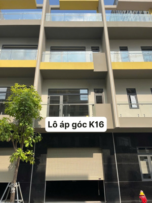 bán nhà phố xây sẵn bcons uni valley thanh toán chỉ 30% mặt tiền đường thống nhất dĩ an bình dương