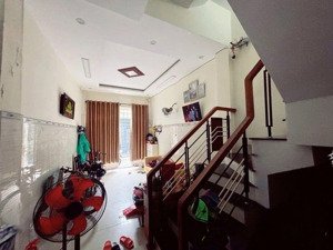 nhà 3 tầng 3 mê chất lừ k149 lê đình lý, giá chưa đến 3 tỷ