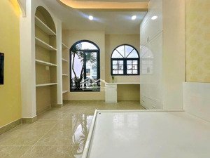 chủ nhà kẹt tiền bán lỗ nhà đẹp nguyễn thị thập, p. bình thuận, q7