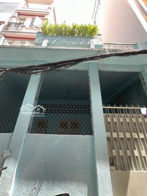 cần tiền bán gấp nhà 5x14m, 2 mặt tiền hẻm xe hơi thông võ văn tần, q.3 - nhà cũ tiện xây mới
