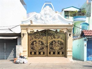 nhà mặt tiền - giao lộ hồng bàng- tân hoá - q6 - 2 tầng biệt thự - 3pn master, hồ bơi - view sông