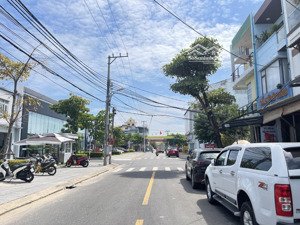 hàng hiếm giá tốt : bán một cặp góc rộng vị trí đẹp trung tâm quận liên chiểu , đà nẵng