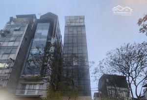 đền lừ(chủ bán gấp)-tòa văn phòng - mặt phố - lô góc - 9 tầng thang máy - view hồ - kinh doanh