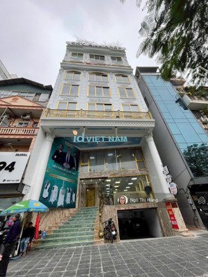 bán tòa văn phòng trung tâm cầu giấy 7 tầng mặt tiền 7.3m dòng tiền 100 triệu/tháng