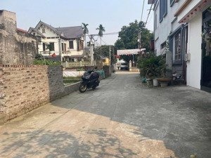 (rẻ nhất kv), lô góc 80,2m2, tiền phong, ô tô phóng, gần bìa làng, 54tr/m2