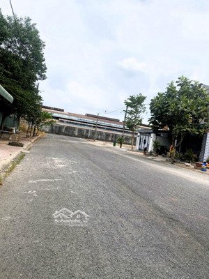 đất biên hòa 90m2 giá tốt nhất sổ riêng, thổ cư 100%, chỉ 2,1 tỷ gần khu công nghiệp tam phước