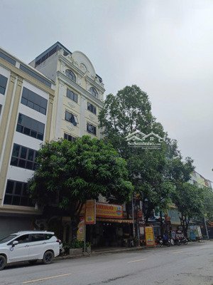 tòa văn phòng mặt phố 100m² 7 tầng thang máy mặt tiền 10m đường 40m giá đầu tư