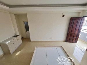 cho thuê chdv đầy đủ nội thất, 35m2 ở hòa hưng, q10, tp.hcm, giá mềm 5,3 triệu