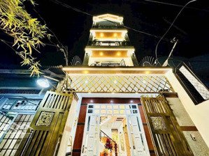 bán nhà đang cho thuê 15 triệu/th, hxh 115/ lò siêu, p8, quận 11, 3 tỷ690 75m2, sổ hồng riêng