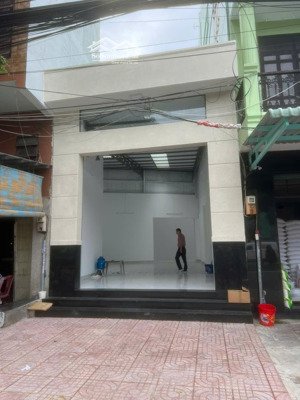 chính chủ cần bán gấp nhà mt trường chinh, p. đông hưng thuận