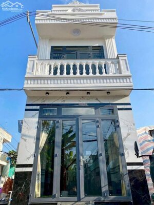 BÁN NHÀ PHỐ 1 TRỆT 1 LẦU – 75M² – 3PN 3WC – HƯỚNG ĐÔNG BẮC – ĐƯỜNG 7M – GIÁ 2 TỶ 200 – SHR