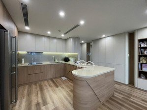 bán căn hộ star tower 11,3 tỷ, 145m2, 3pn, 3wc, yên hòa, cầu giấy, hà nội giá siêu hời