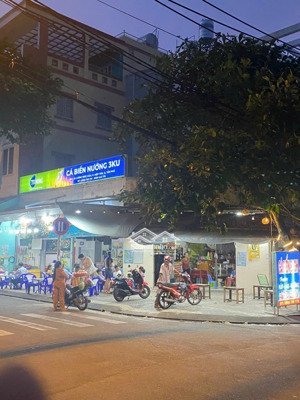 góc 2 mtkd đỉnh - lương trúc đàm, tân phú - ngang 8m