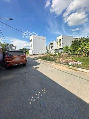 bán 89m2 kế bên vinhomes chỉ 4,6 tỷ, ngang 5,1m quá đẹp