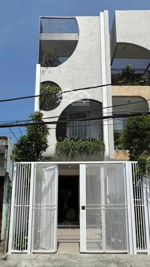 bán nhà 1 trệt 2 lầu vị trí đẹp ngay đường lê lai lê lợi, phường hòa phú, tp. thủ dầu một