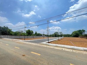 bán đất đoài phương 114m² full thổ cư đường 8m cạnh ubnd giá chỉ 3.5 tỷ, sổ đỏ sẵn