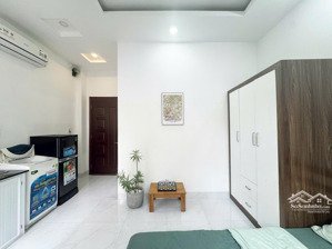 chính chủ cho thuê studio bancol cửa sổ 35m2 full nội thất cao cấp ngay gần chợ bà chiểu