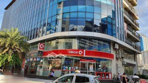 cho thuê chân đế chung cư hoàng ngân trần cao 7m, mt 8m giá chỉ 277.7000đ/m2/th