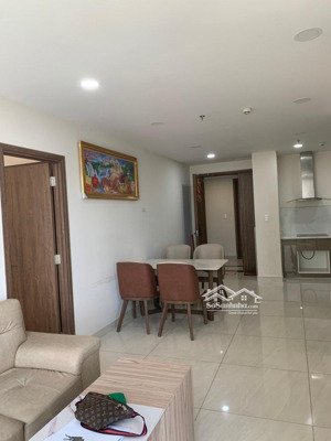 bán căn hộ park legend , 2pn , 2wc , 72m2 , giá : 6.3 tỷ , liên hệ : 