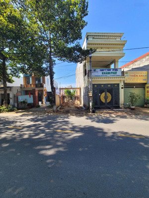 bán nhà 3 lầu tân cổ điển mặt tiền nguyễn đình chiểu cực đẹp