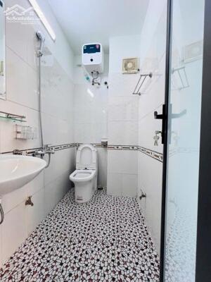 BÁN NHÀ ĐỨC GIANG LONG BIÊN 39.2M2 4 TẦNG.