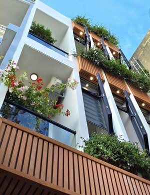 bán nhà riêng 4 tầng tại hà huy tập, kiệt ô tô, gần đường, full nội thất