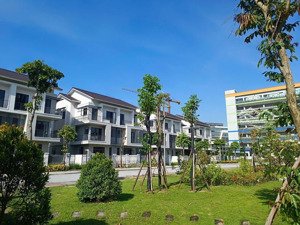 kiến trúc singapore sang trọng tại biệt thự 180m2