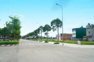 khách tìm đất hướng tây kđt phú mỹ thì đừng bỏ qua lô này ạ. ngang 6m giá quá tốt