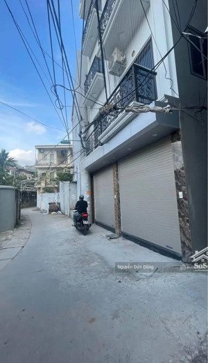 bán nhà cổ linh 6 tỷ, 43m2, 5t ngõ to thoáng lô góc gần aeon