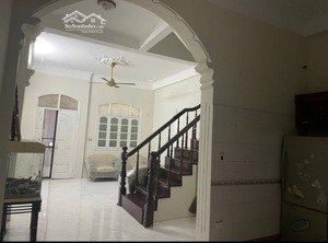 50m ra phố - ô tô đỗ cửa - nhà dân xây - phố vip láng hạ - đống đa - dt 51m2 x 5 tầng - mt 4.8m