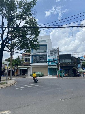 bán nhà mt thạch lam sát lũy bán bích, 4m x 19m, lửng ba lầu, giá 16 tỷ