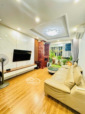 chính chủ cần bán gấp căn hộ cc toà tháp dn thanh bình 96m2 - 3 phòng ngủ, full nội thất nhập khẩu