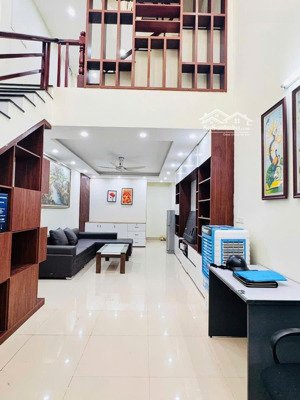 siêu rẻ chính kinh, 40m2x4t, gần royal city, ngã tư sở, giá 7,45 tỷ (cam kết nhà thật giá chuẩn)