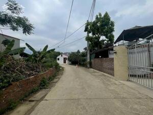 HƠN 3 TỶ SỞ HỮU NGAY 113M2 ĐẤT TẠI NHÒN TIẾN XUÂN SÁT KHU XANH VILASS VÀ CỔNG ĐHQG HÒA LẠC LH0866990503