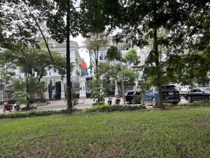 BIỆT THỰ 5 TẦNG CITYLAND Q.7 - VIEW CÔNG VIÊN - GẦN SÔNG - HỒ BƠI RIÊNG