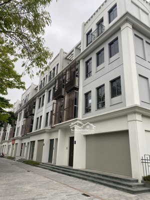 cho thuê liền kề tại the manor central park, nghiêm xuân yêm, dt 75m2, 5 tầng, 33 tr/th