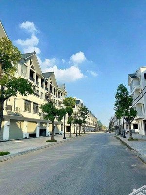 bán liền kề đường 12m khu đông dương dự án hinode royal park. dt 100m2, giá 15,6 tỷ. lh: 