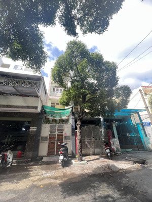 bán nhà hxh 12m phạm phú thứ, p.11, tb. 7x32m. giá 26 tỷ