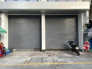 cho thuê nhà mặt tiền trần hưng đạo, quận 1 diện tích 160m2 1 trệt trống suốt giá 120tr