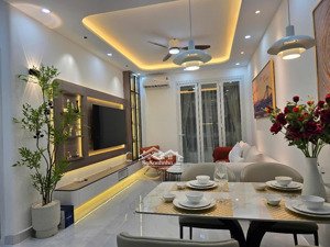 cần bán nhanh căn hộ sky garden, pmh, q7 nhà đẹp, mới 100%, dọn vào ở ngay. lh: 