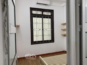 mặt phố bạch đằng lô góc 2 mặt tiền 180m mt 7m bên chẵn kinh doanh ô tô tránh