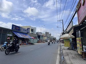 đất 2 mặt tiền trịnh thị miếng, ngay ngã ba bầu, hóc môn, hàng xóm quận 12