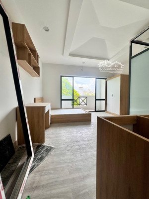 trống sẵn studio ban công - máy giặt riêng full nội thất ngay mặt tiền 5ph qua đh bách khoa