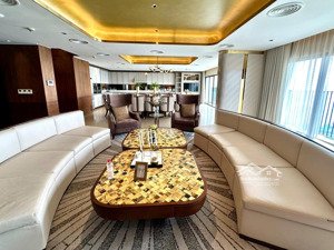 siêu hiếm - bán căn hộ penthouse 342m2 view trực diện hồ tây