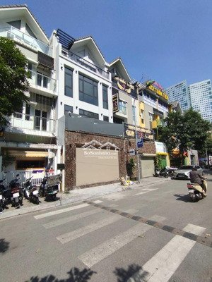 cho thuê liền lề a10 nguyễn chánh - cầu giấy, dt 76m2, 4 tầng, có điều hòa. phù hợp cty nước ngoài